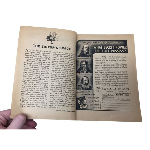 Science Fiction Adventures - April 1958 - Shadow on the Stars - Robert Silverber - Picture 5 of 11